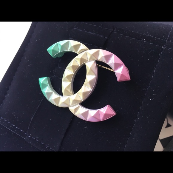Chanel Cuba Collection Rainbow Brooch RARE - Picture 3 of 8